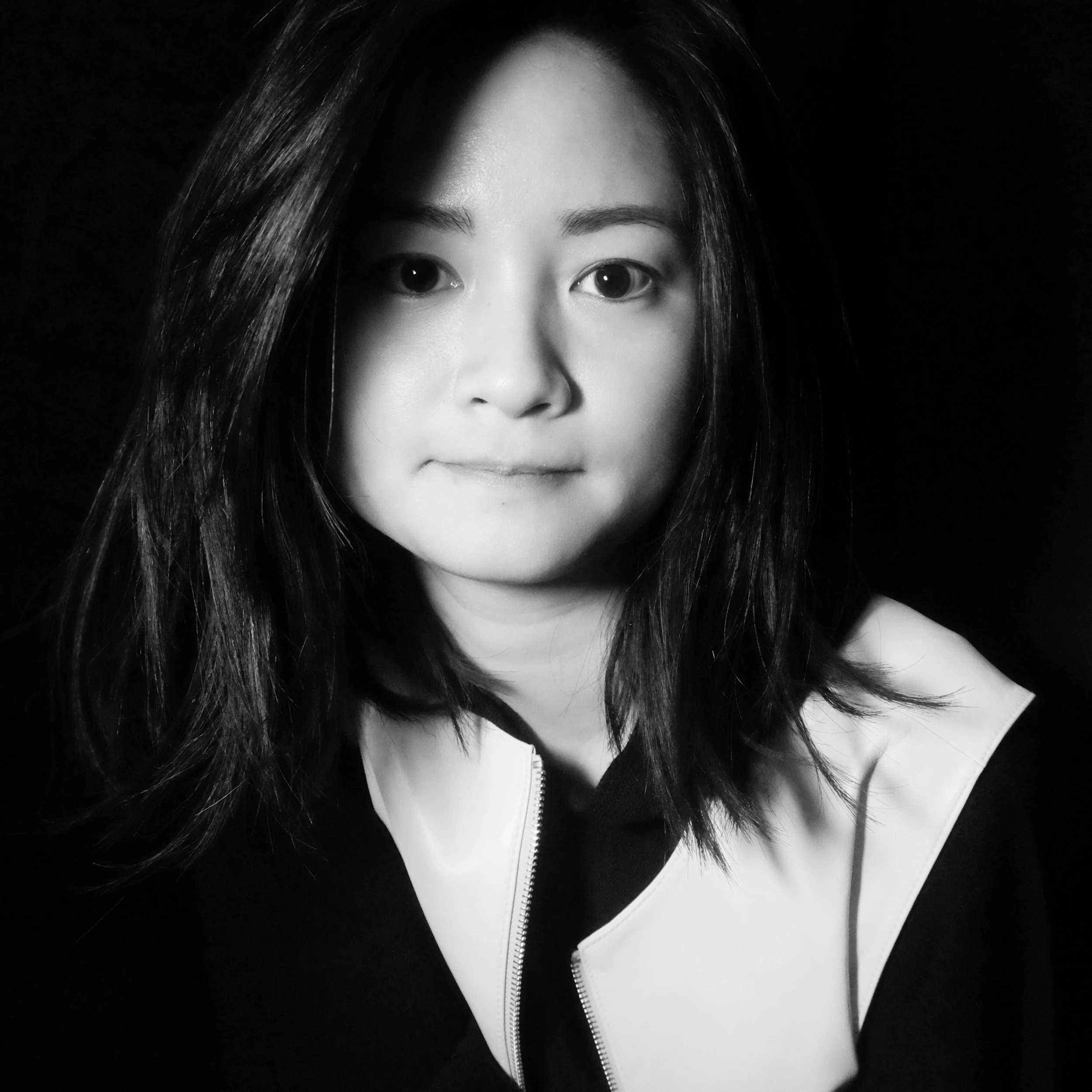 WEB photobook cafe portraits93294.jpg