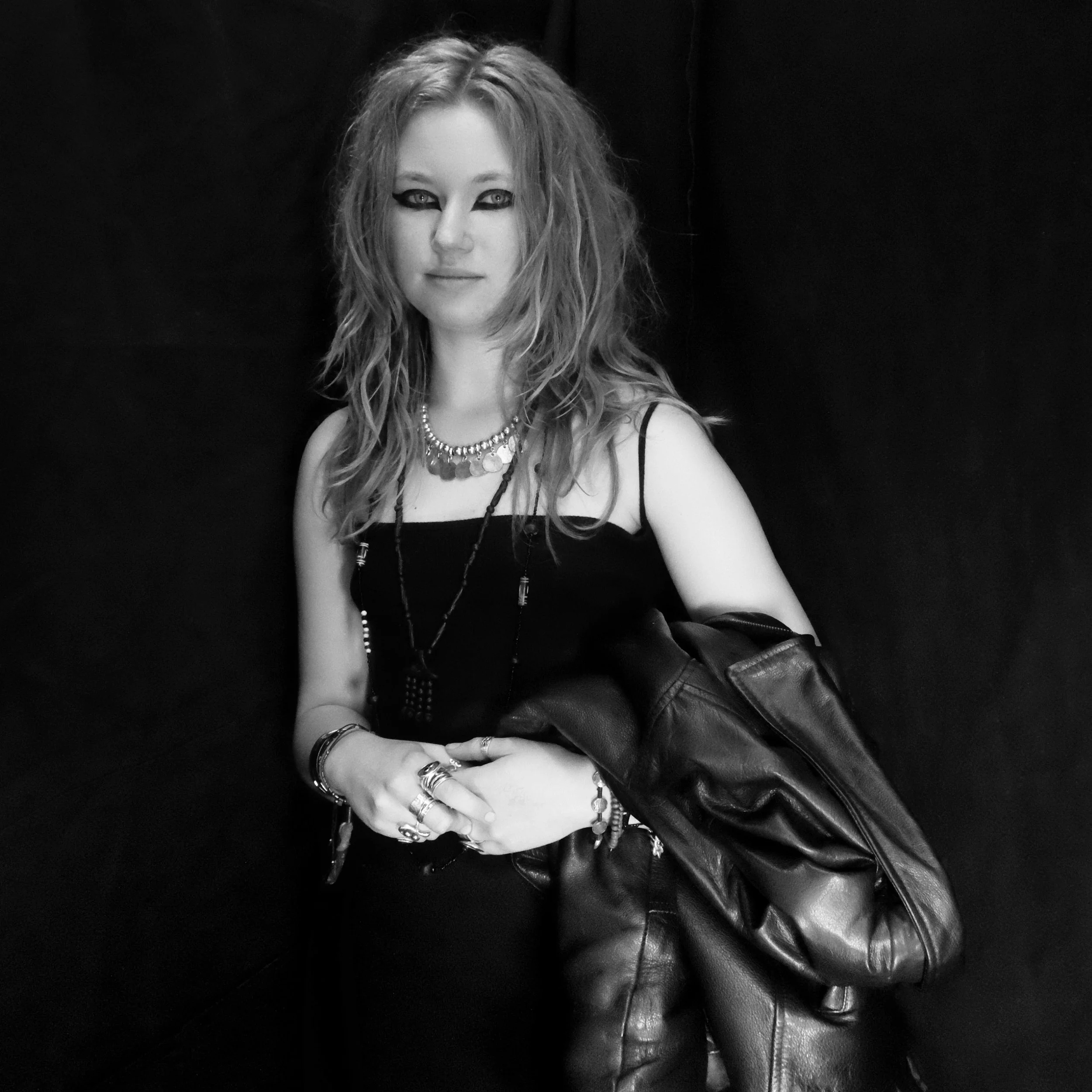 WEB photobook cafe portraits93101.jpg