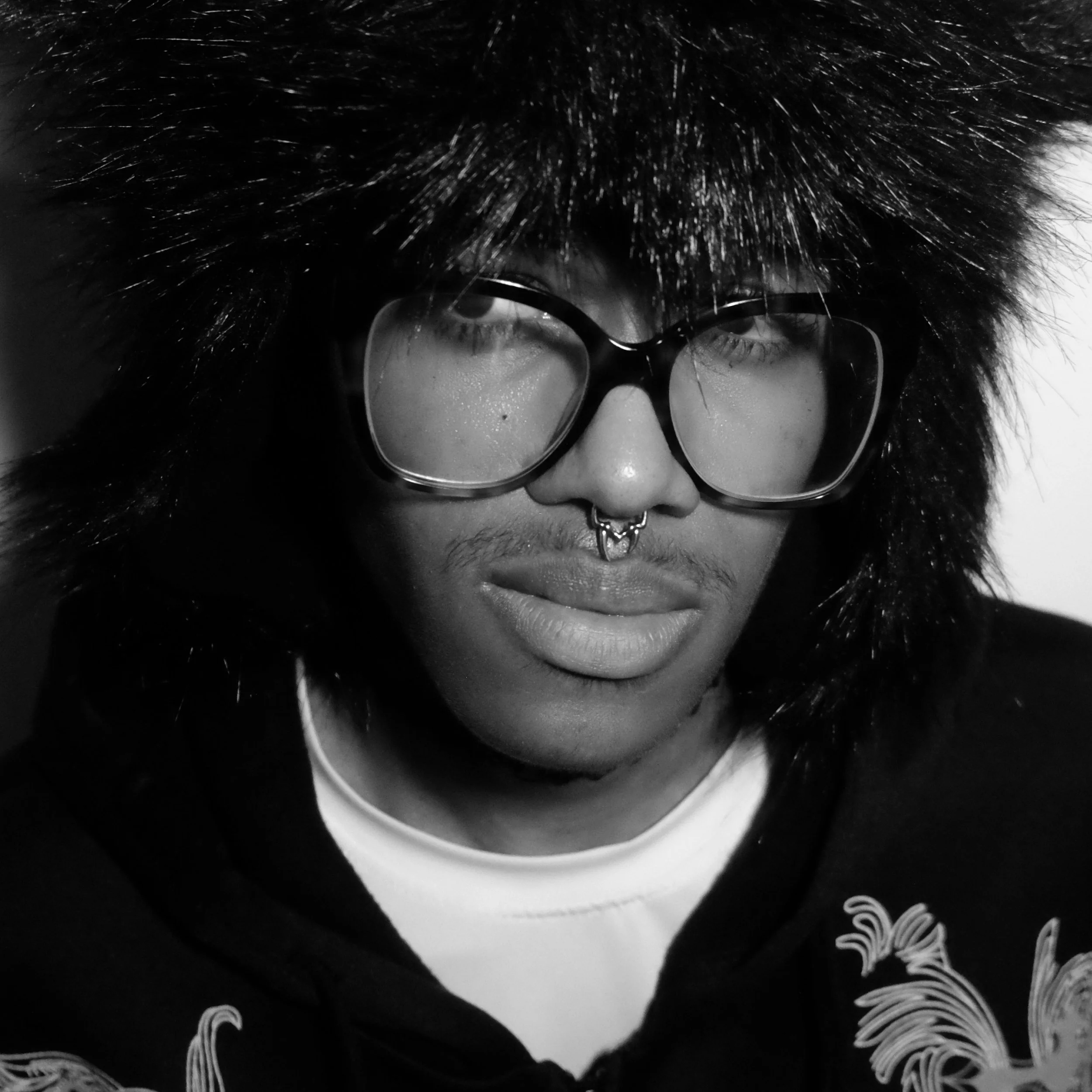 web portrait mobile closing236.jpg