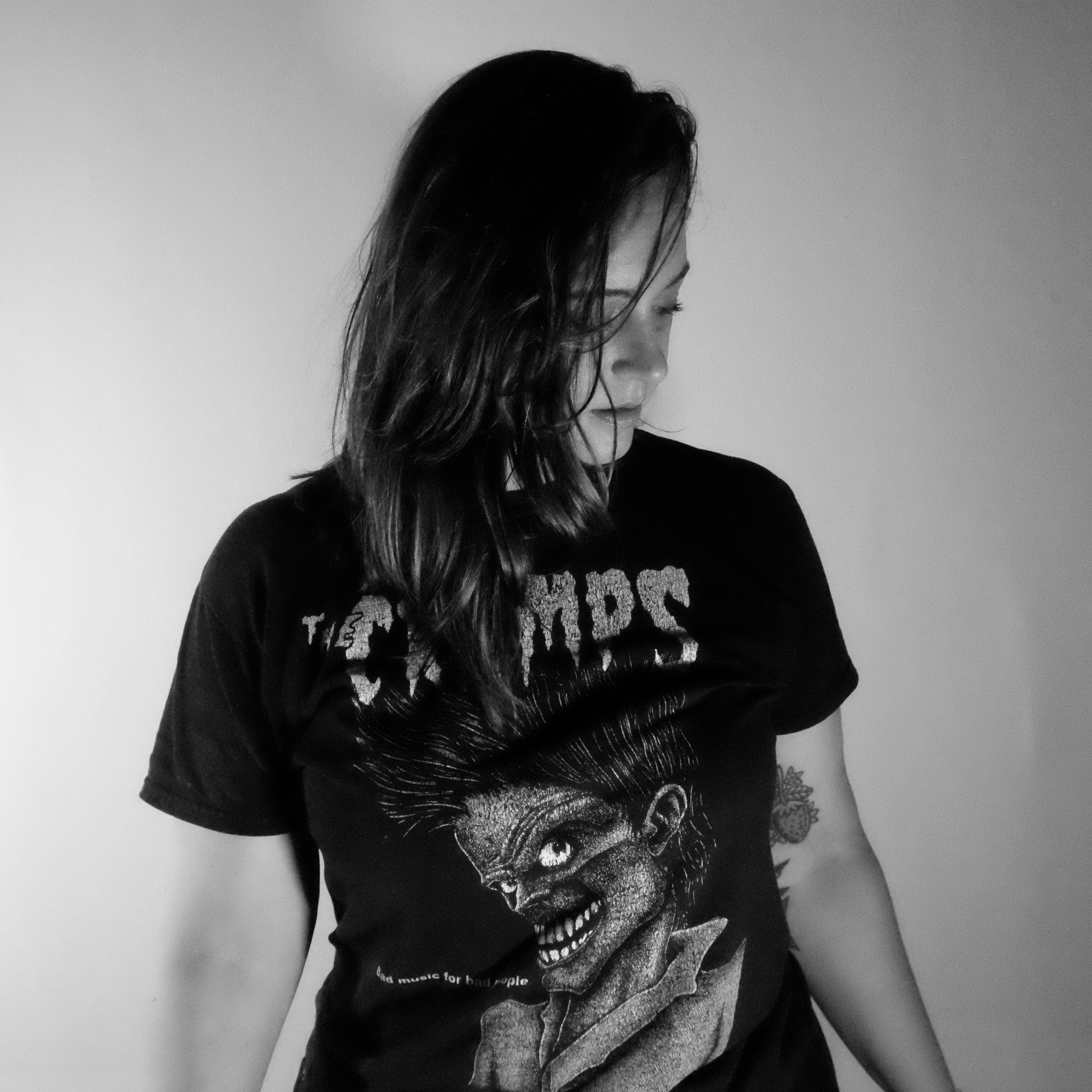 web portrait mobile closing123.jpg