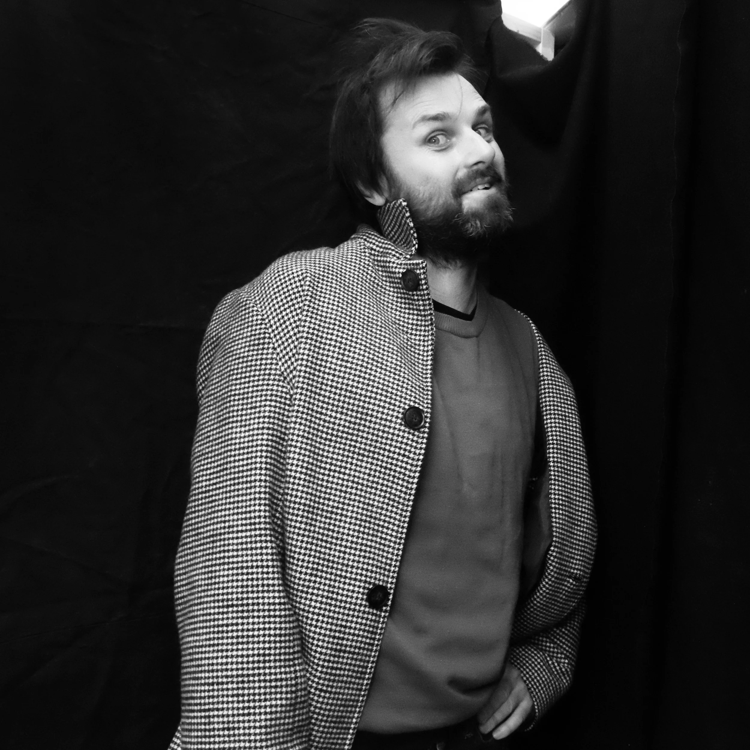 WEB photobook cafe portraits93132.jpg