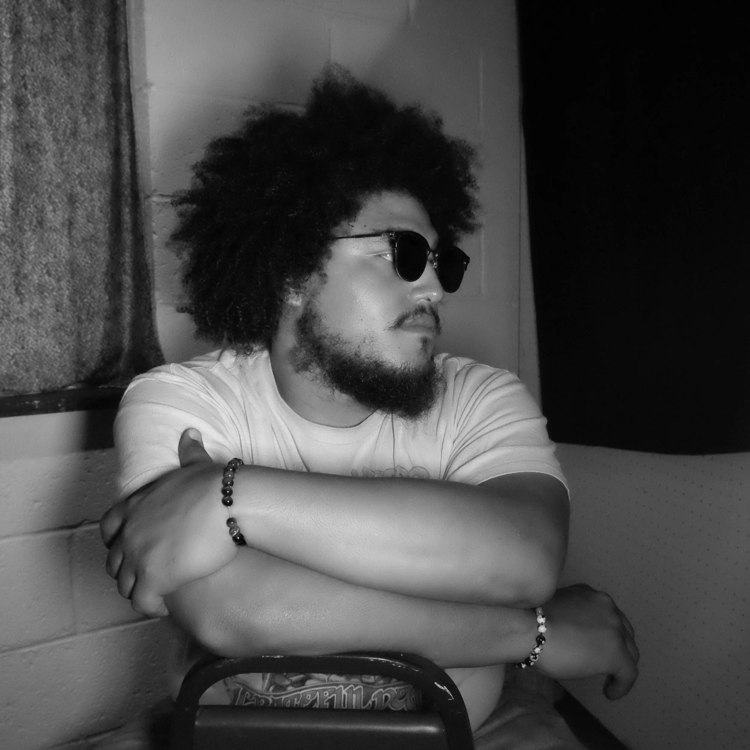 DSCF7166 bw copy.jpg