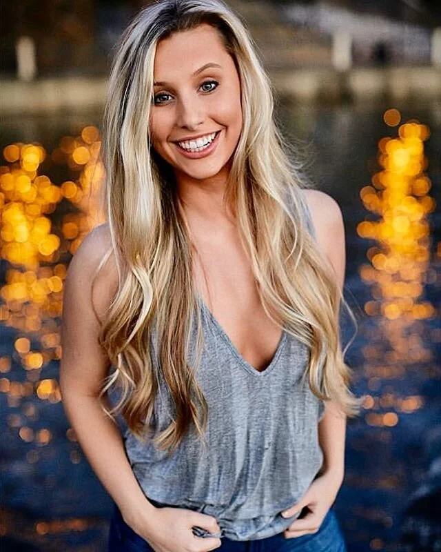 Strength and courage.  #hbd @madisonpounddd #poundcancer. 💙✨ #jpyle #jpylesenior #cancersucks #strength #courage #beauty #smile