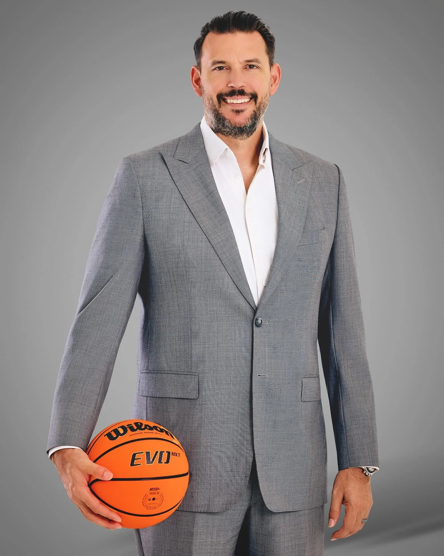 The @coachhouser1 of the @csuwbb 🏀
#mediaday with the @csucougars girls&rsquo; basketball team. 
#gocougars #csu 
#jpyle #jpyleteam #jpyleheadshot