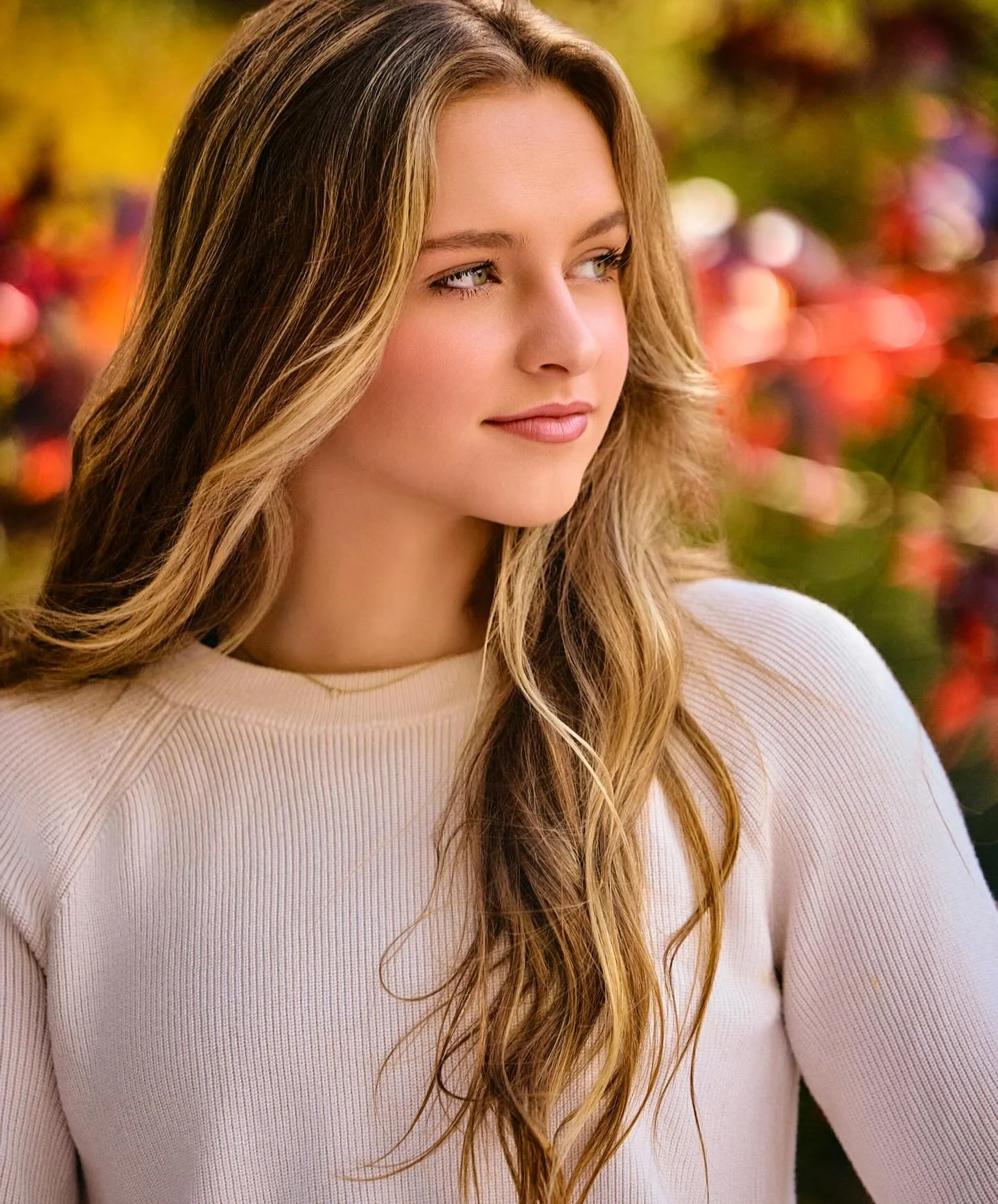 Looking for &ldquo;candy, candy canes, candy corn, and syrup.&rdquo; 😉 🍭🎄🎅 #elf 
Senior: @annapoe11 #jpylesenior.