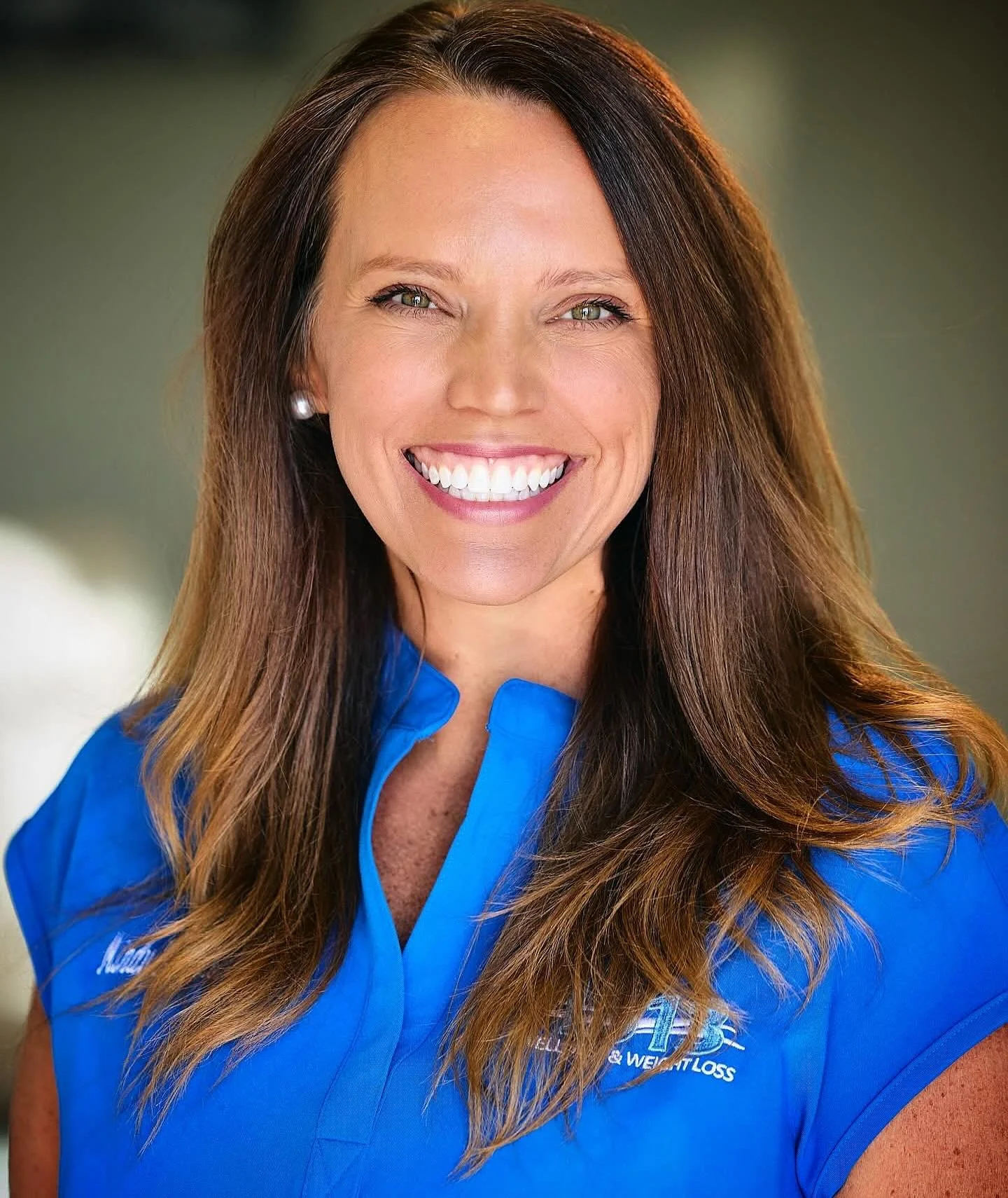 Nurses&mdash;your expertise deserves a headshot that works as hard as you do. 👩&zwj;⚕️ 💉
2026 is about trust. Start with your image.  #jpylebusiness #jpyleheadshot #np #nursepractitioners