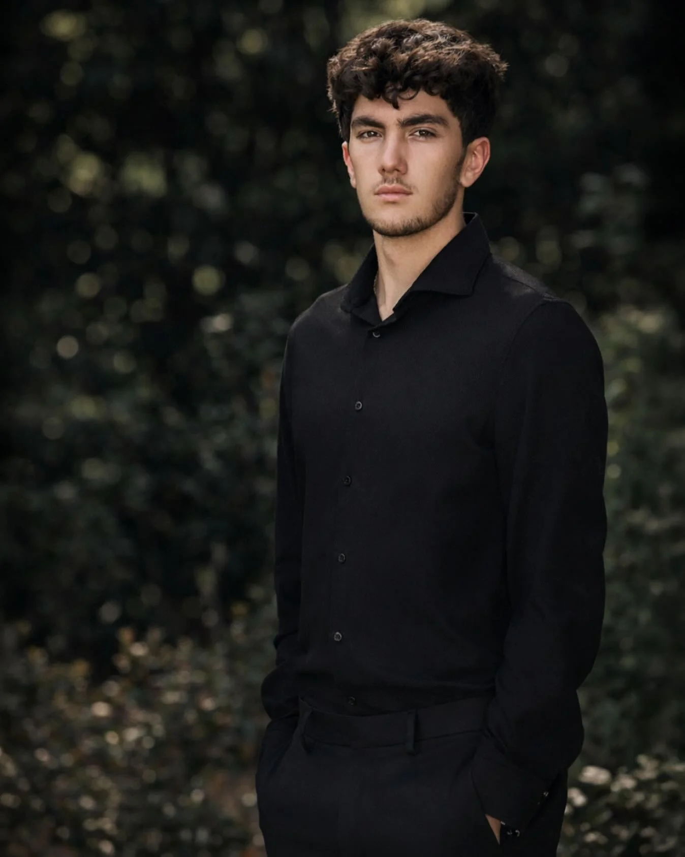 Focused

#classof2026
#classof2027
#seniorportrait 
#jpylephoto