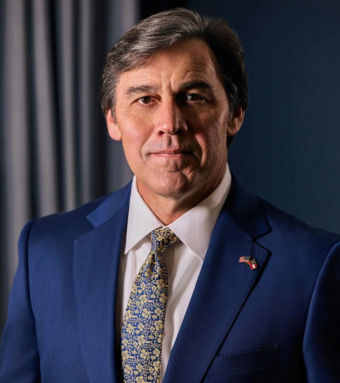 Before the handshake.
Before the conversation.
Before the decision.

Your images should already be working for you. 

#jpylebusiness
#attorney
#lawyer
#headshots