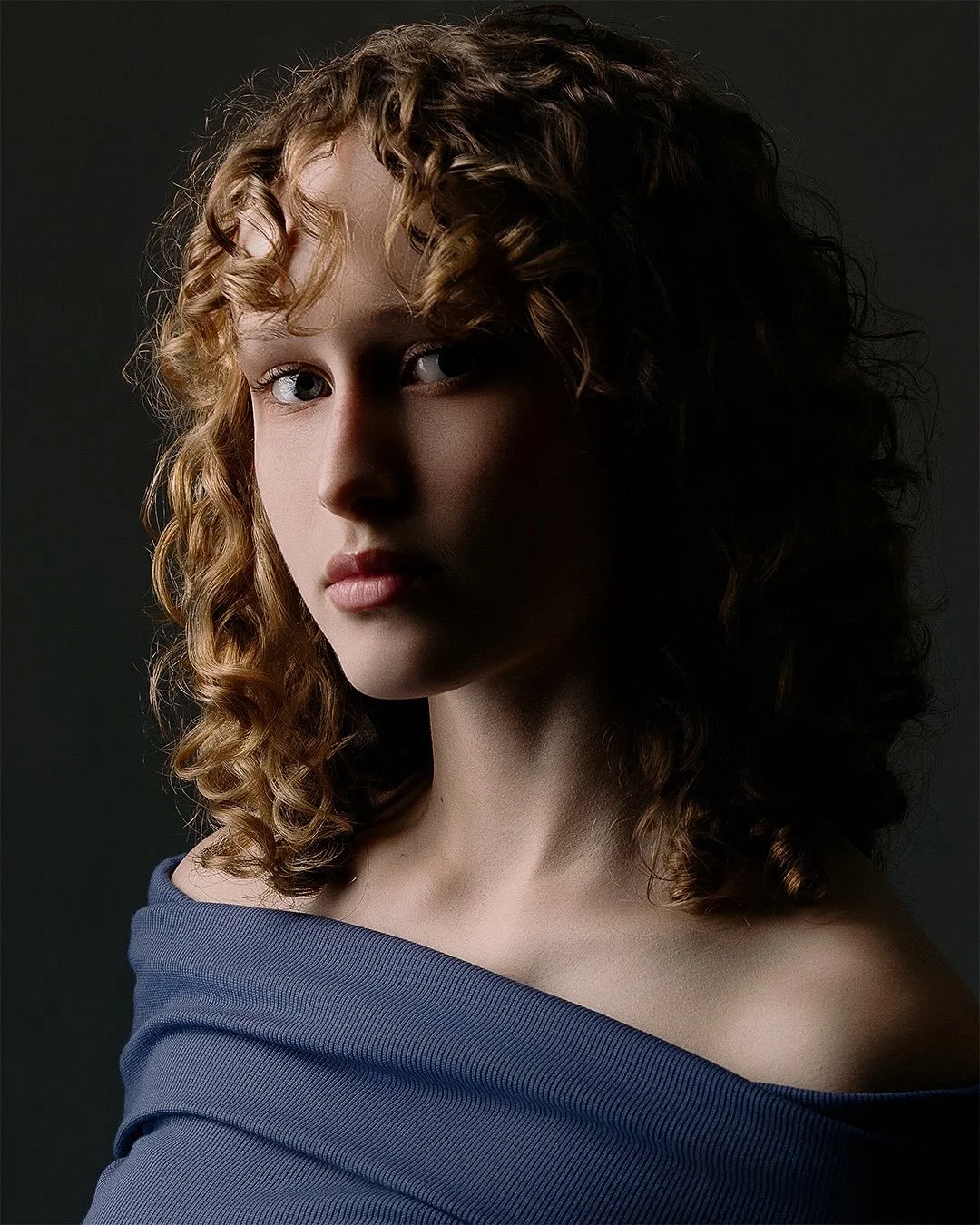 Simple light.  Strong frame. 

#actress
#singer
#jpyleheadshot 
#headshots