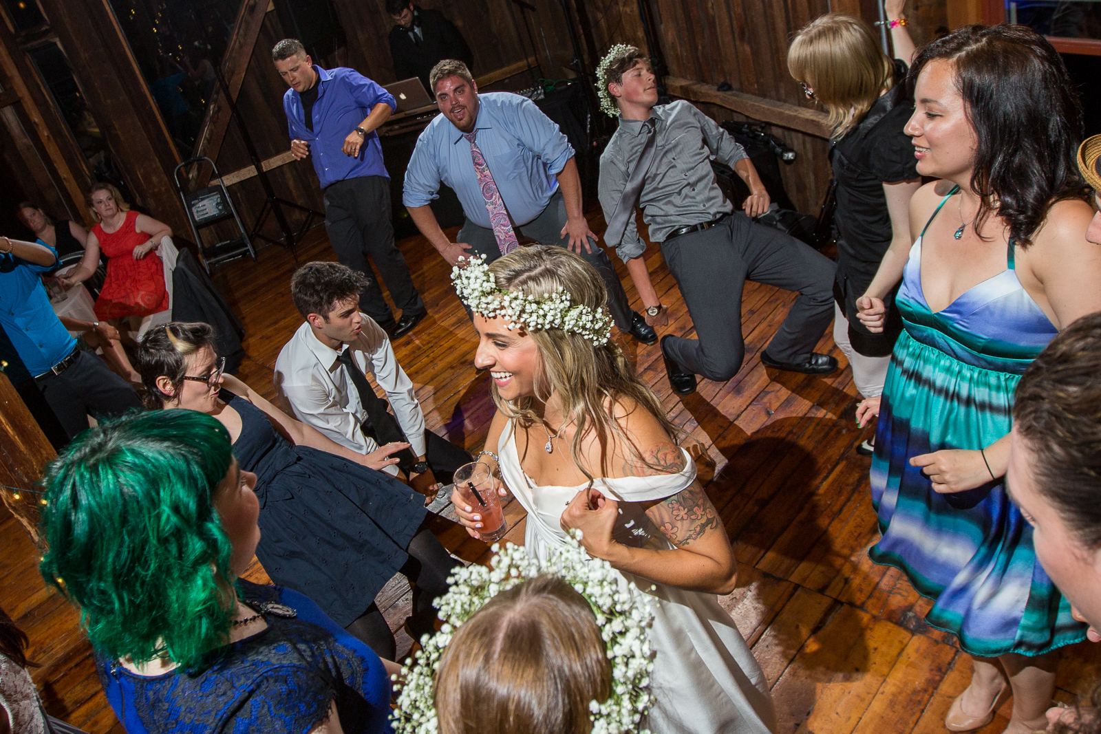 Four_Wings_Photography_Wedding_Red_Barn_at_Hampshire_College-57.jpg