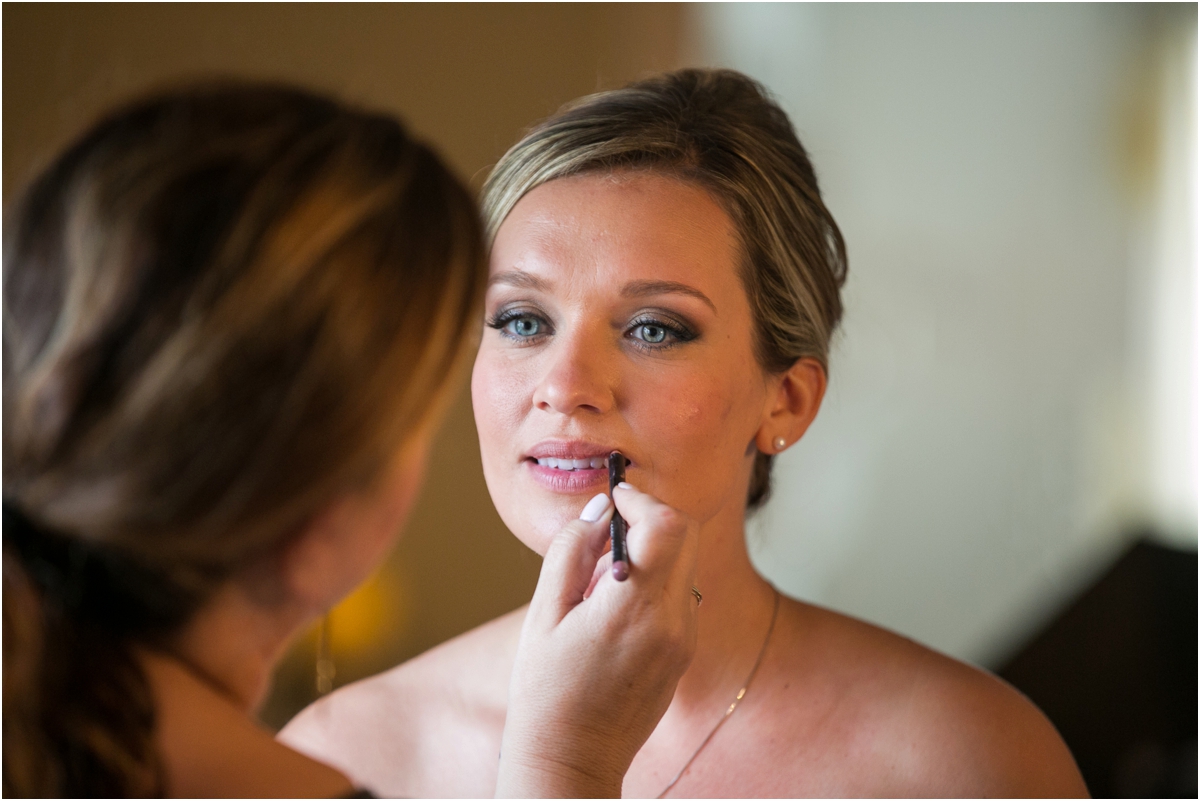 Wedding-at-The-Riverview-Four-Wings-Photography_0009.jpg