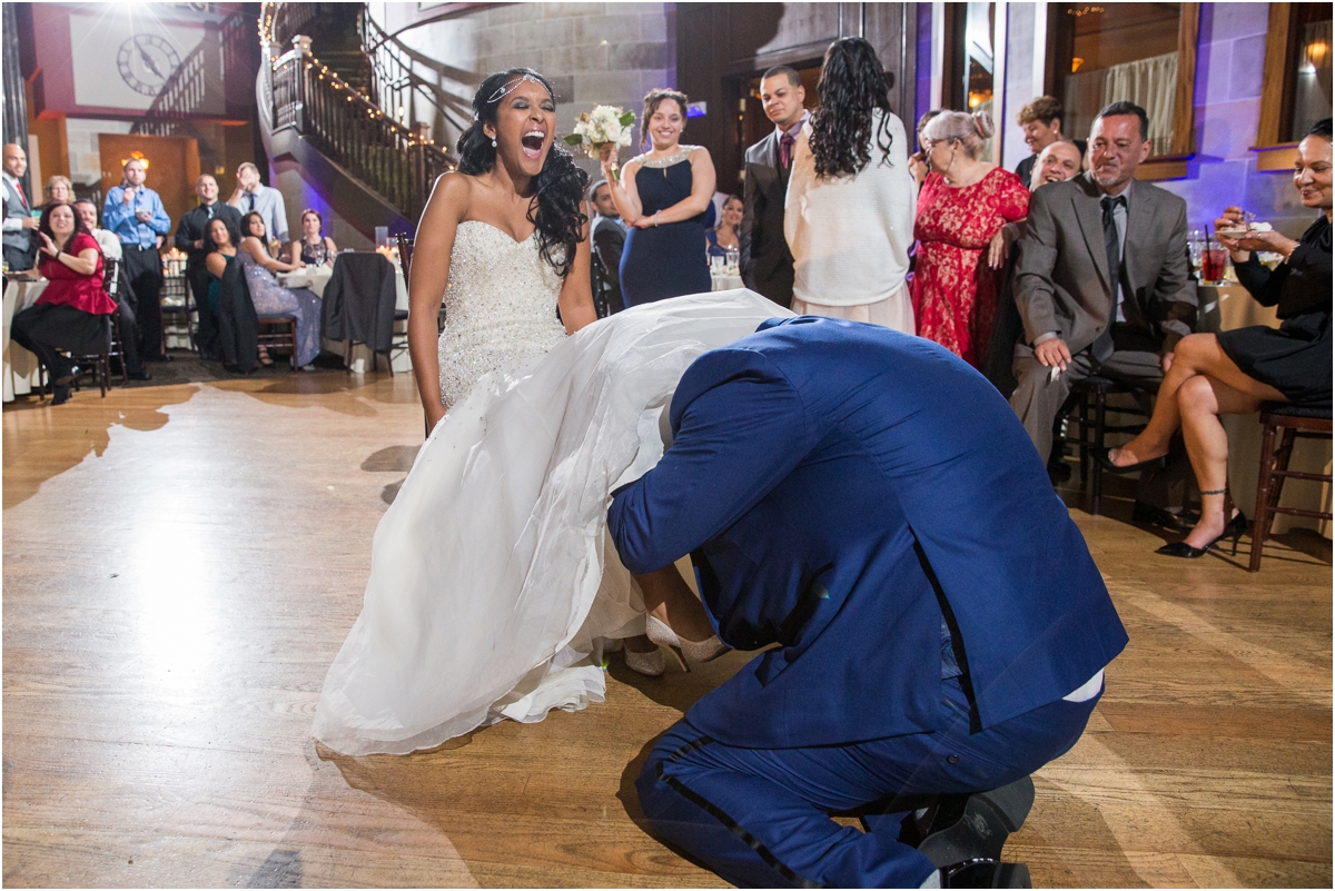 Society-Room-of-Hartford-Wedding-Four-Wings-Photography_0068.jpg