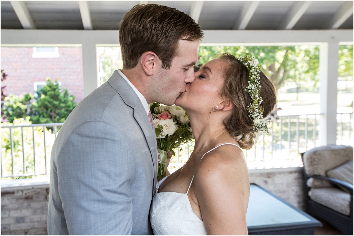 Lord-Jeffery-Inn-Wedding-Four-Wings-Photography_0029.jpg