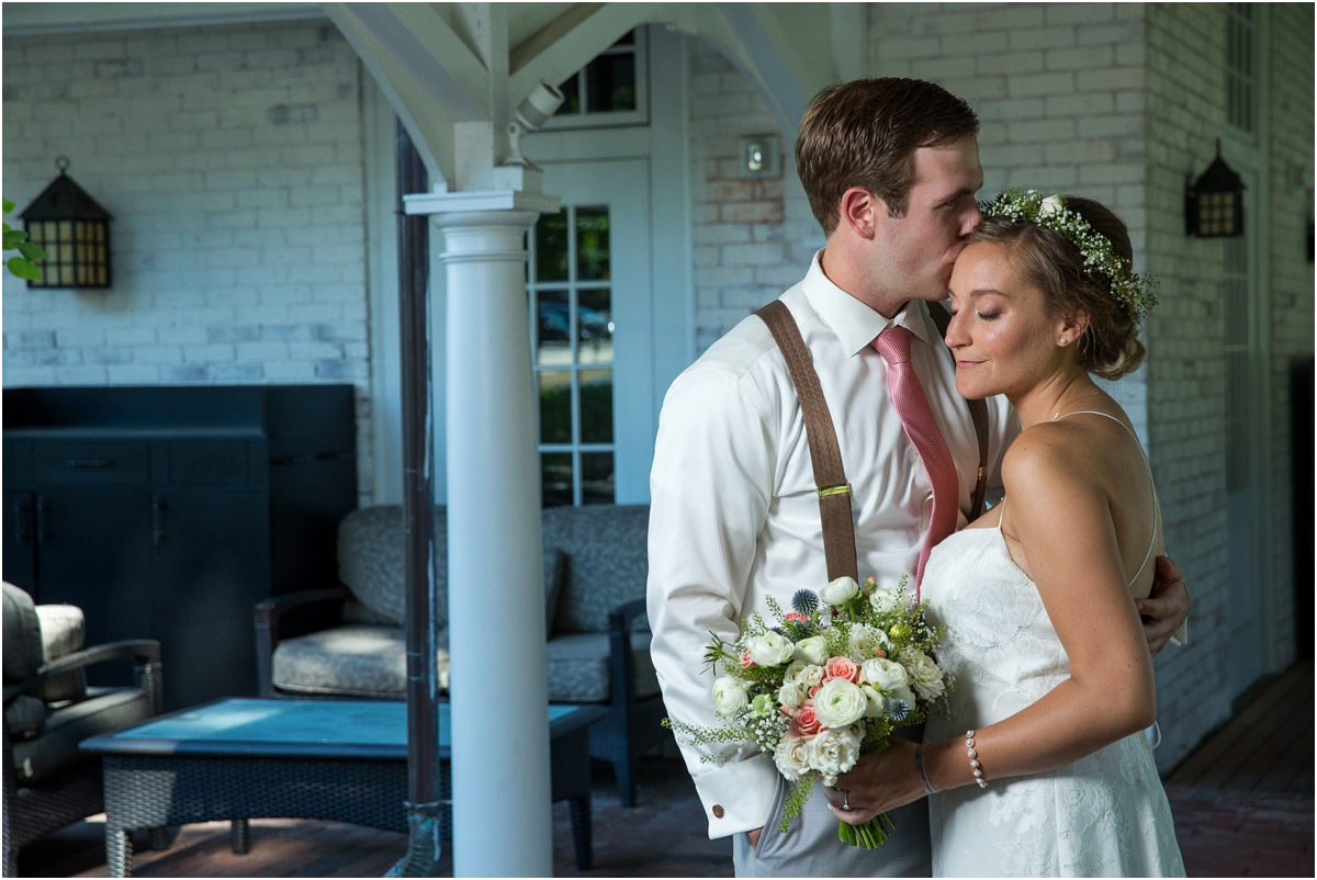 Lord-Jeffery-Inn-Wedding-Four-Wings-Photography_0033.jpg