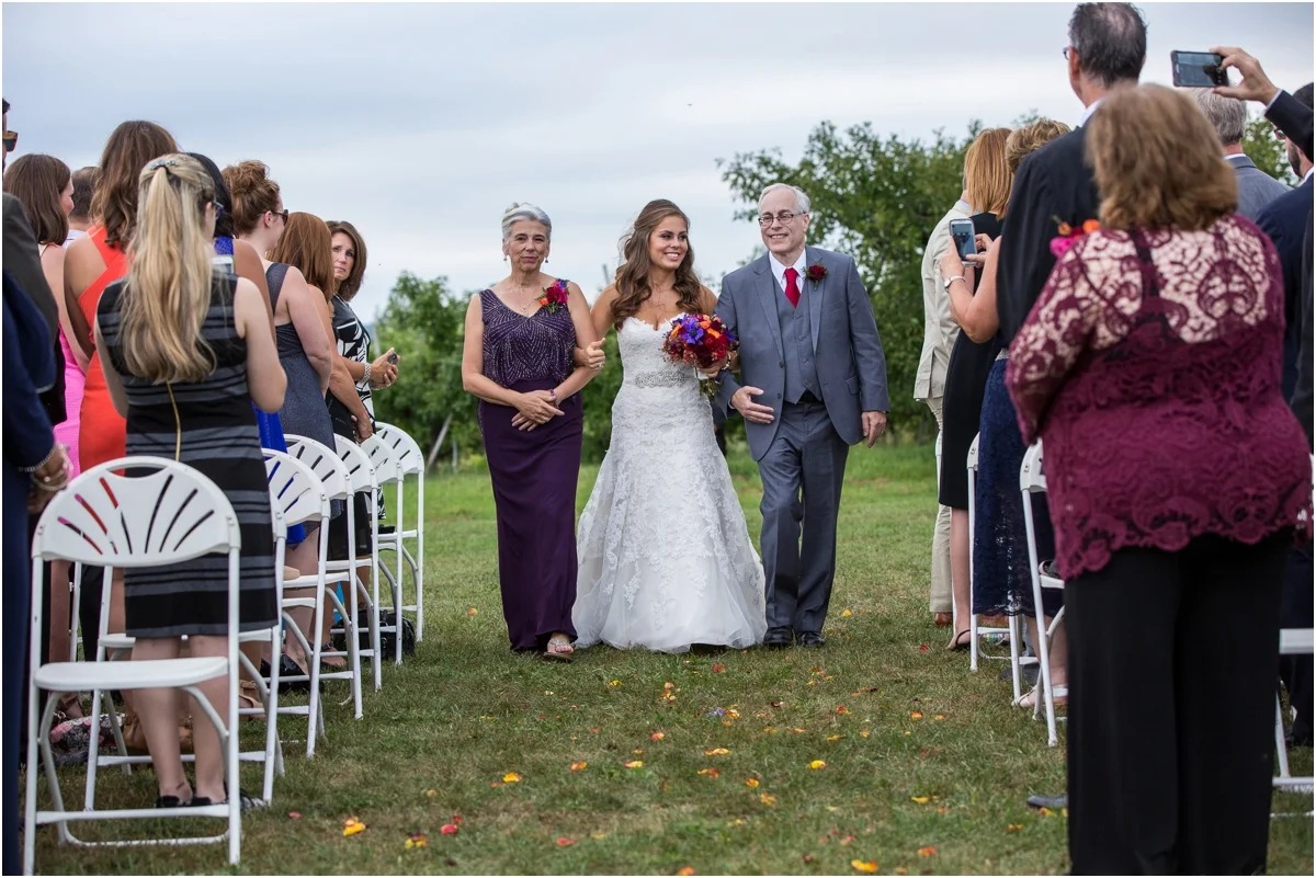 Wedding-at-Alysons-Orchard-Four-Wings-Photography_0062.jpg