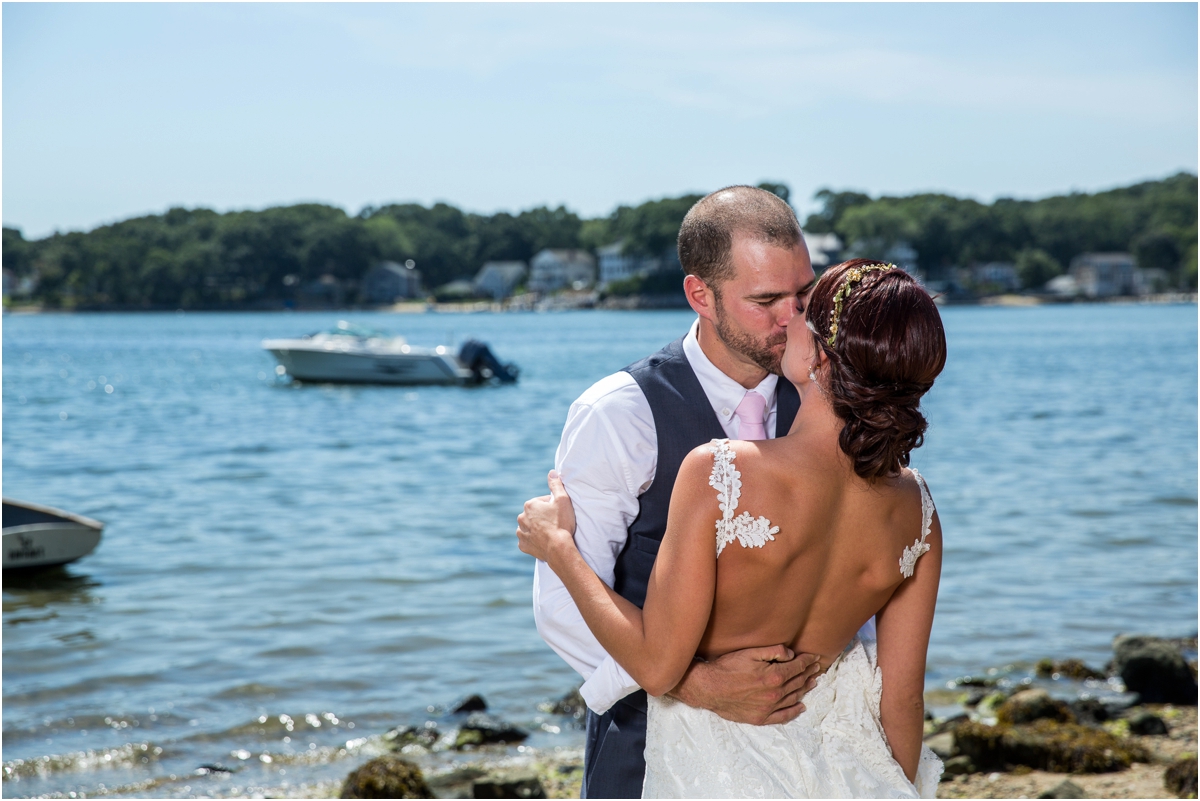 Intimate-Waterford-CT-Wedding-Four-Wings-Photography_0048.jpg