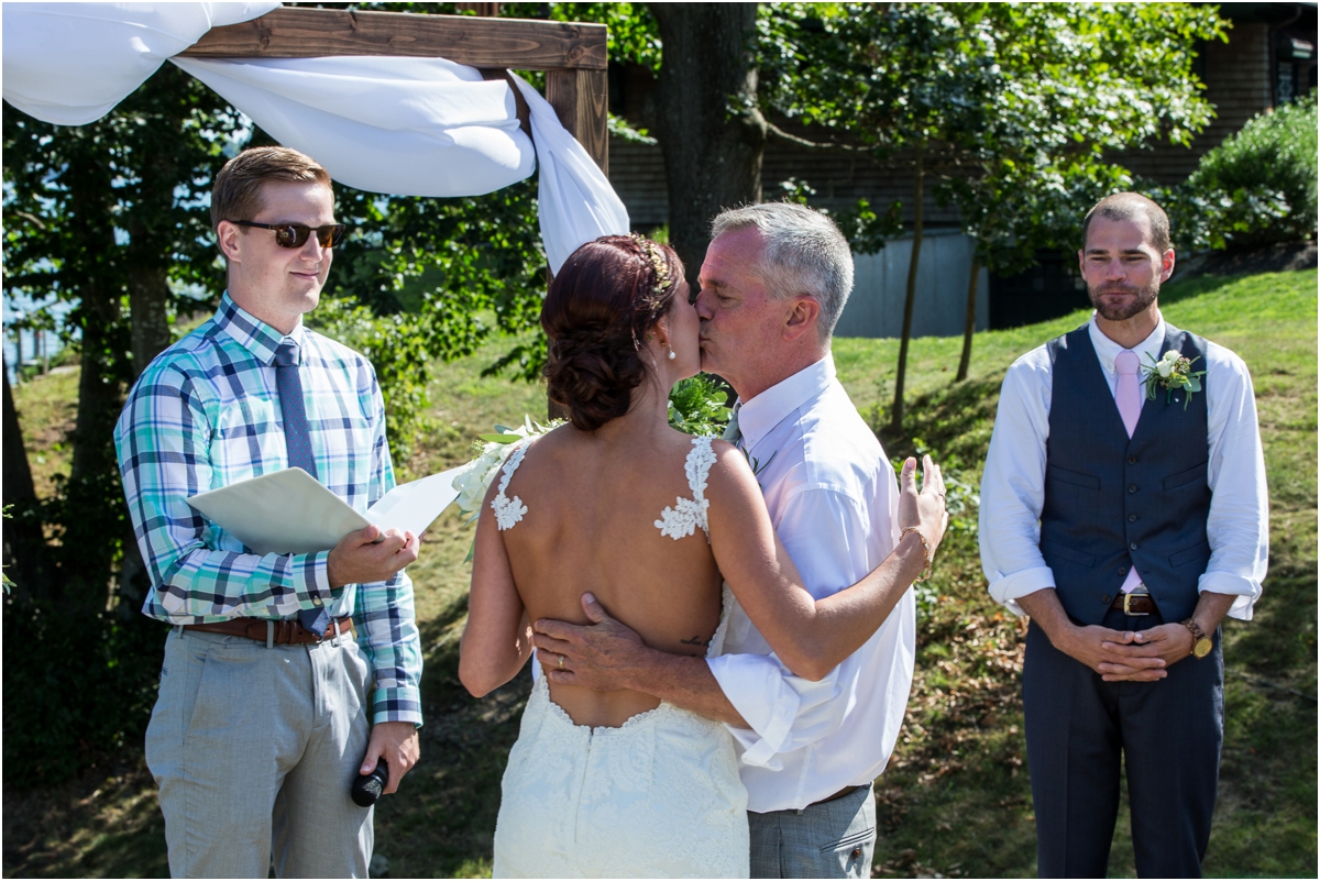 Intimate-Waterford-CT-Wedding-Four-Wings-Photography_0071.jpg