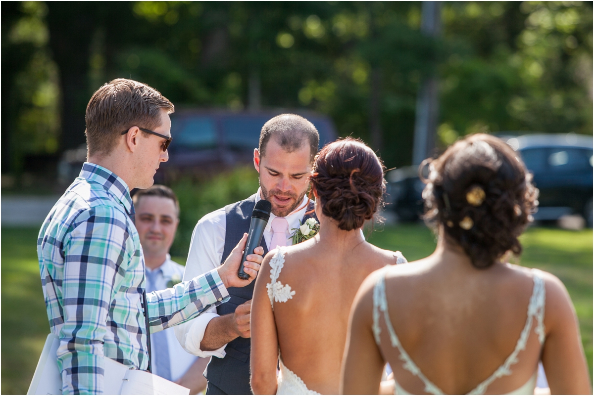 Intimate-Waterford-CT-Wedding-Four-Wings-Photography_0081.jpg