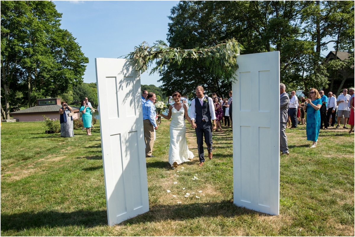 Intimate-Waterford-CT-Wedding-Four-Wings-Photography_0090.jpg