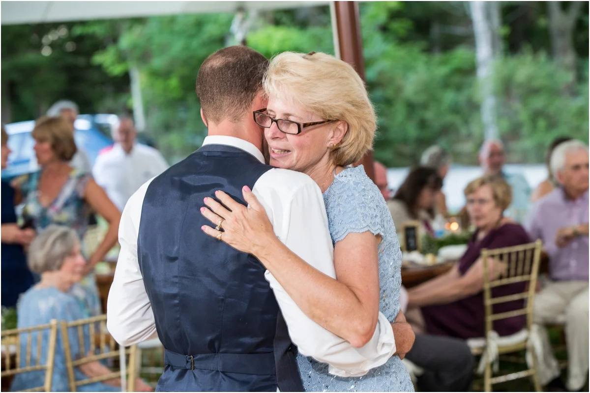 Intimate-Waterford-CT-Wedding-Four-Wings-Photography_0127.jpg