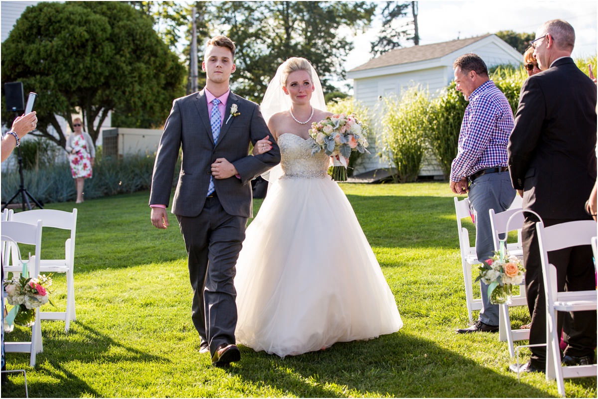 Union-Bluff-Meeting-House-Wedding-Four-Wings-Photography_0040.jpg