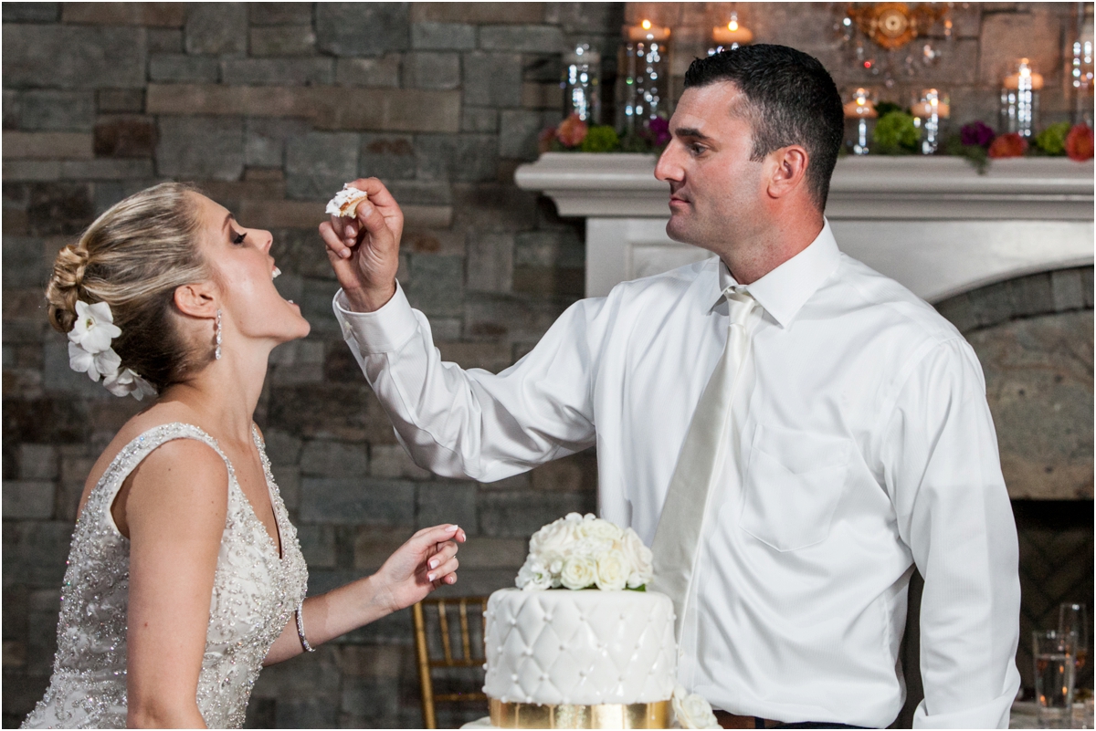 Great-Horse-Country-Club-Wedding-Four-Wings-Photography_0103.jpg