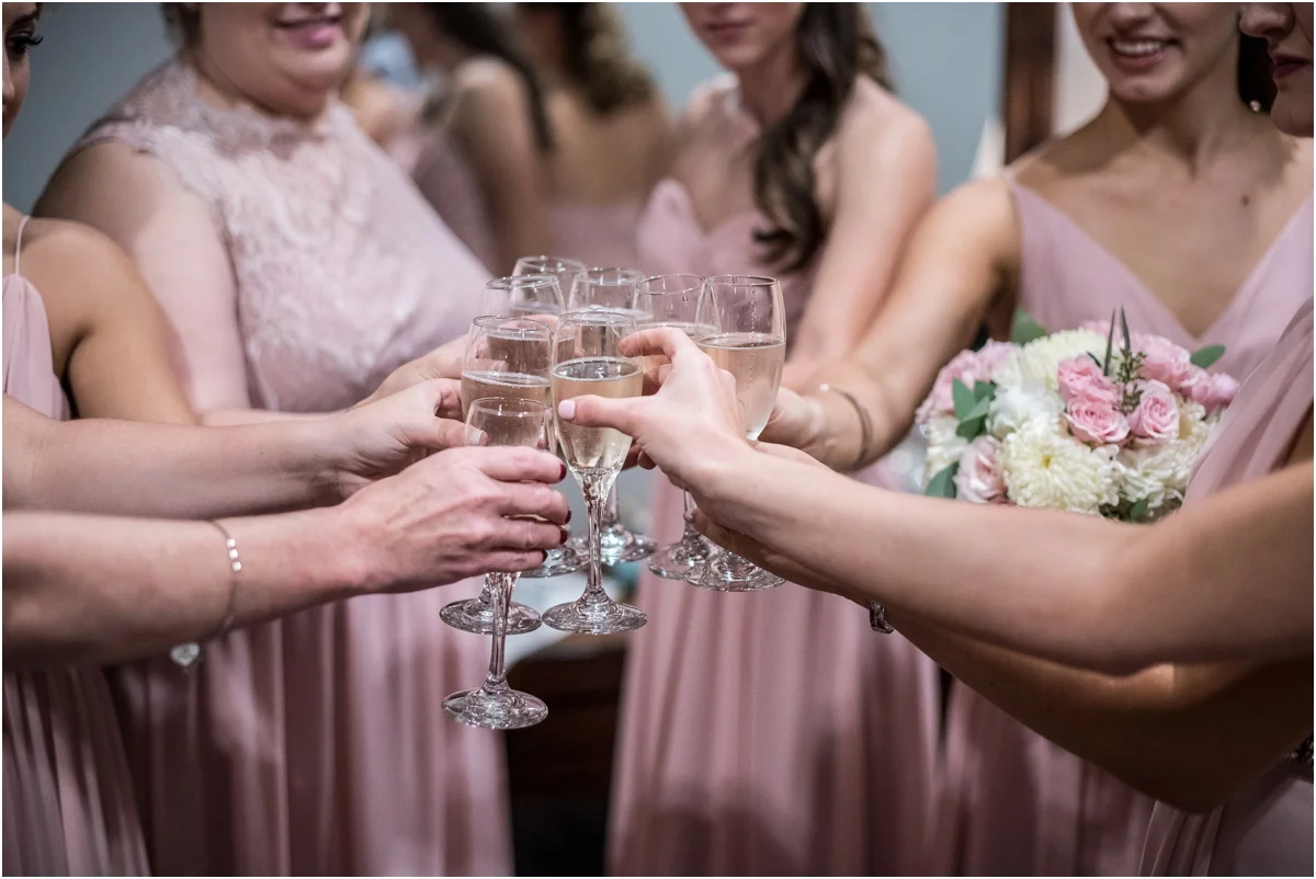 The-Log-Cabin-Wedding-Four-Wings-Photography_0042.jpg