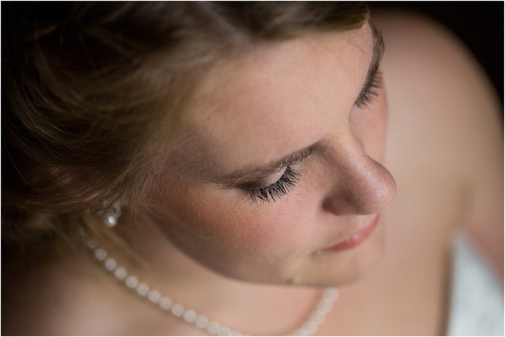 The-Red-Barn-Hampshire-College-Wedding-Four-Wings-Photography_0043.jpg