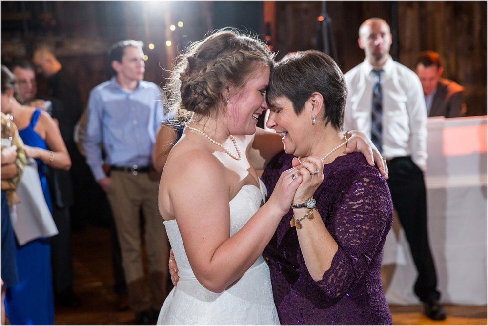 The-Red-Barn-Hampshire-College-Wedding-Four-Wings-Photography_0109.jpg