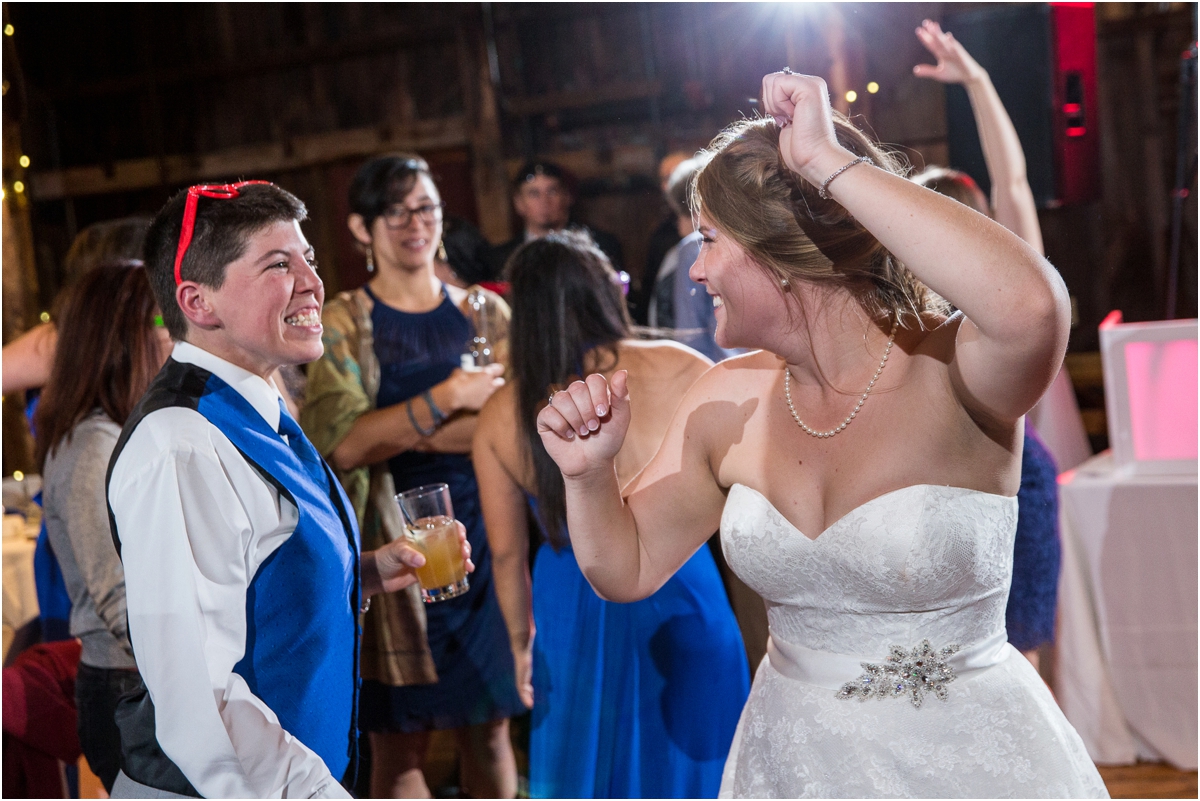 The-Red-Barn-Hampshire-College-Wedding-Four-Wings-Photography_0112.jpg