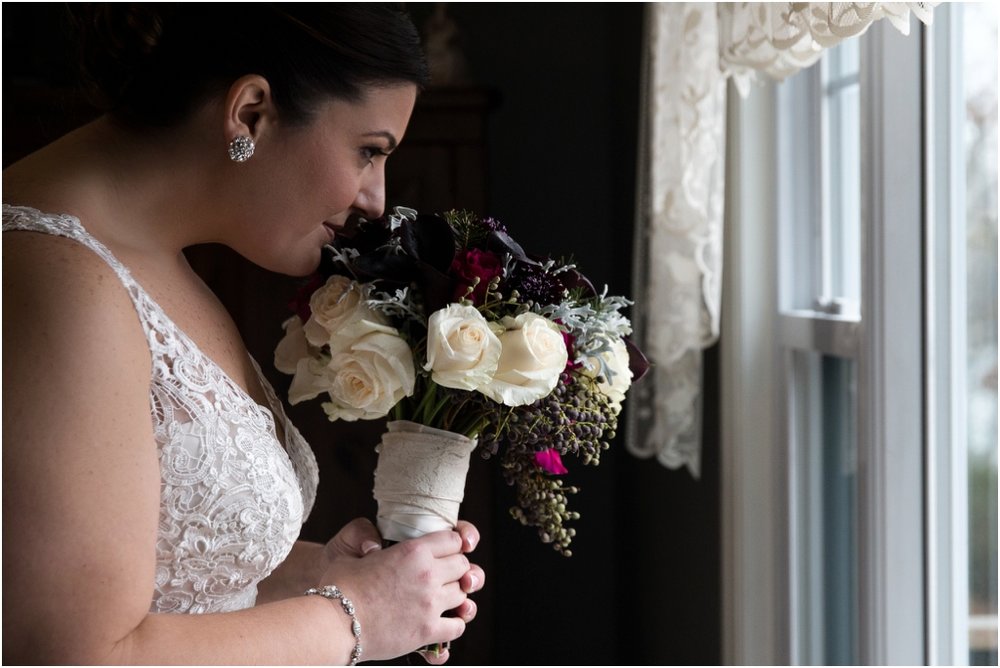 Hadley-Farms-Meeting-House-Wedding-Four-Wings-Photography_0016.jpg