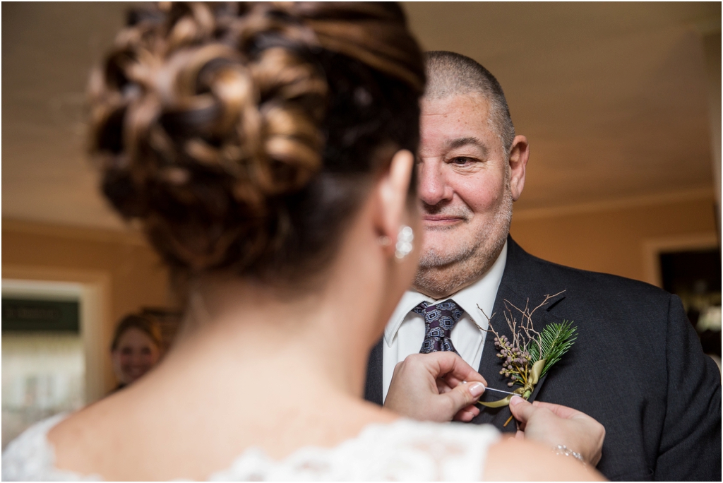 Hadley-Farms-Meeting-House-Wedding-Four-Wings-Photography_0018.jpg