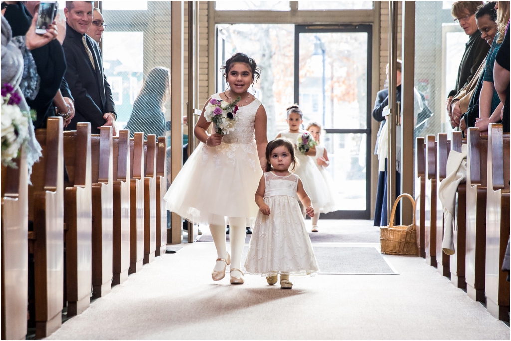 Hadley-Farms-Meeting-House-Wedding-Four-Wings-Photography_0041.jpg