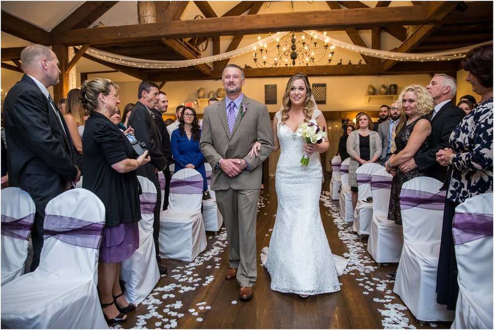 Publick-House-Historic-Inn-Wedding-Four-Wings-Photography_0043.jpg