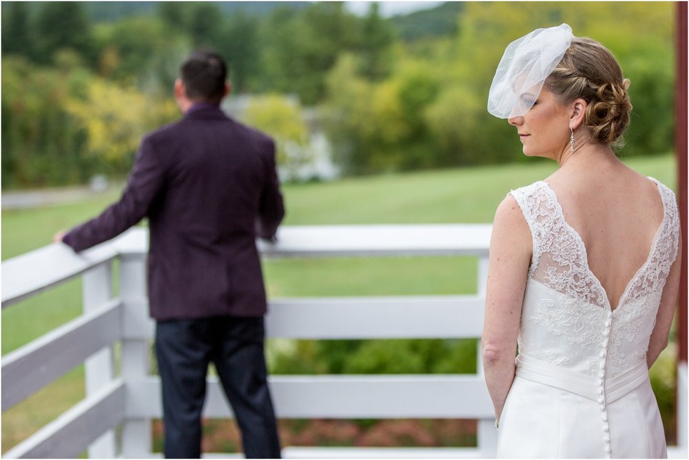 Wedding-at-the-Red-Barn-at-Hampshire-College-Four-Wings-Photography_0024.jpg