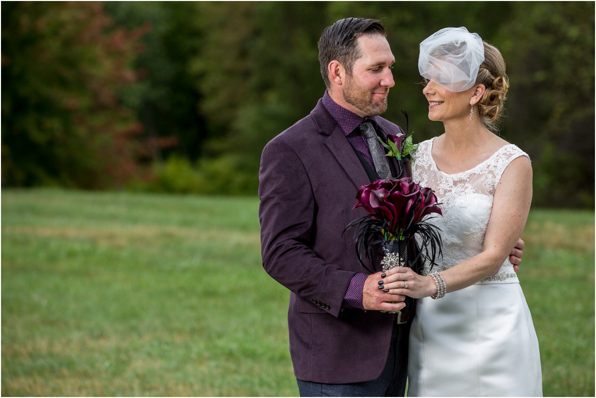 Wedding-at-the-Red-Barn-at-Hampshire-College-Four-Wings-Photography_0028.jpg