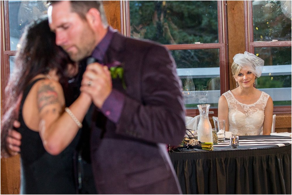 Wedding-at-the-Red-Barn-at-Hampshire-College-Four-Wings-Photography_0079.jpg