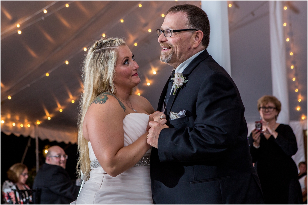 Zukas-Hilltop-Barn-Wedding-Four-Wings-Photography_0084.jpg