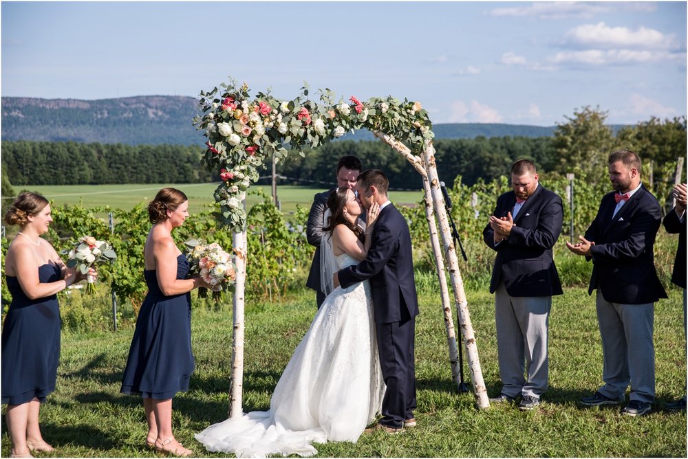 Black-Birch-Vineyard-Wedding-Four-Wings-Photography_0054.jpg