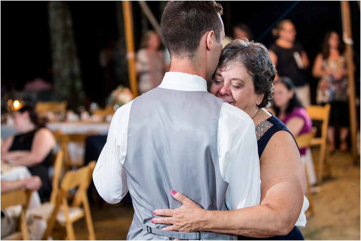 Black-Birch-Vineyard-Wedding-Four-Wings-Photography_0090.jpg