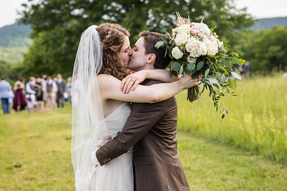 The-Red-Barn-at-Hampshire-College-Wedding-Four-Wings-Photography-24.jpg