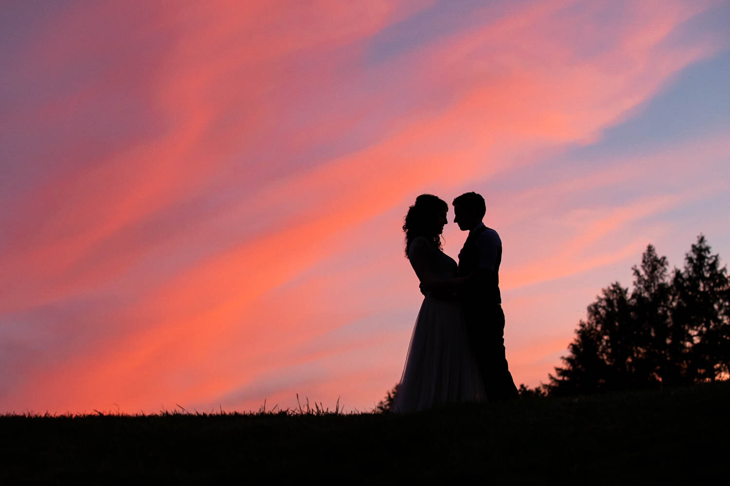 The-Red-Barn-at-Hampshire-College-Wedding-Four-Wings-Photography-33.jpg