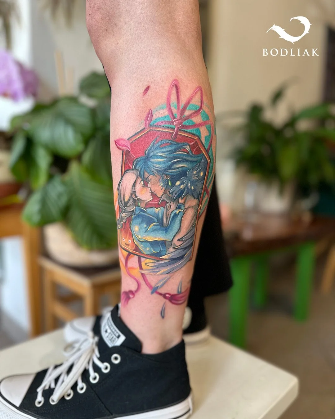 Howlov sľub navždy💫💖

🌐www.bodliak.sk/galeria-nikoleta

Nika vytvorila tento n&aacute;dhern&yacute; magick&yacute; mot&iacute;v in&scaron;pirovan&yacute; ikonickou romancou Howla a Sophie z filmu Z&aacute;mok v oblakoch. Nech&yacute;ba ani mal&yac
