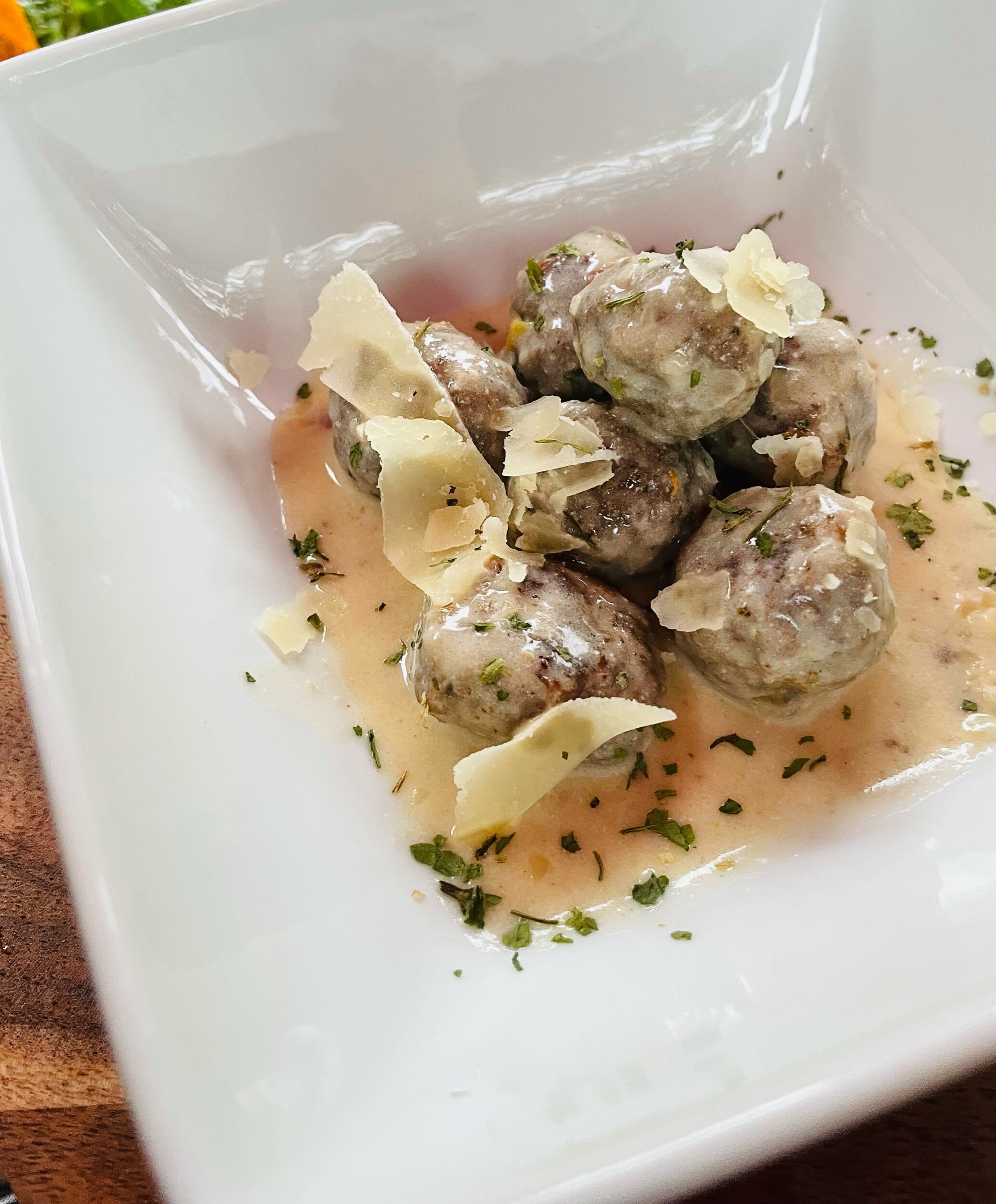 White wine meatballs 