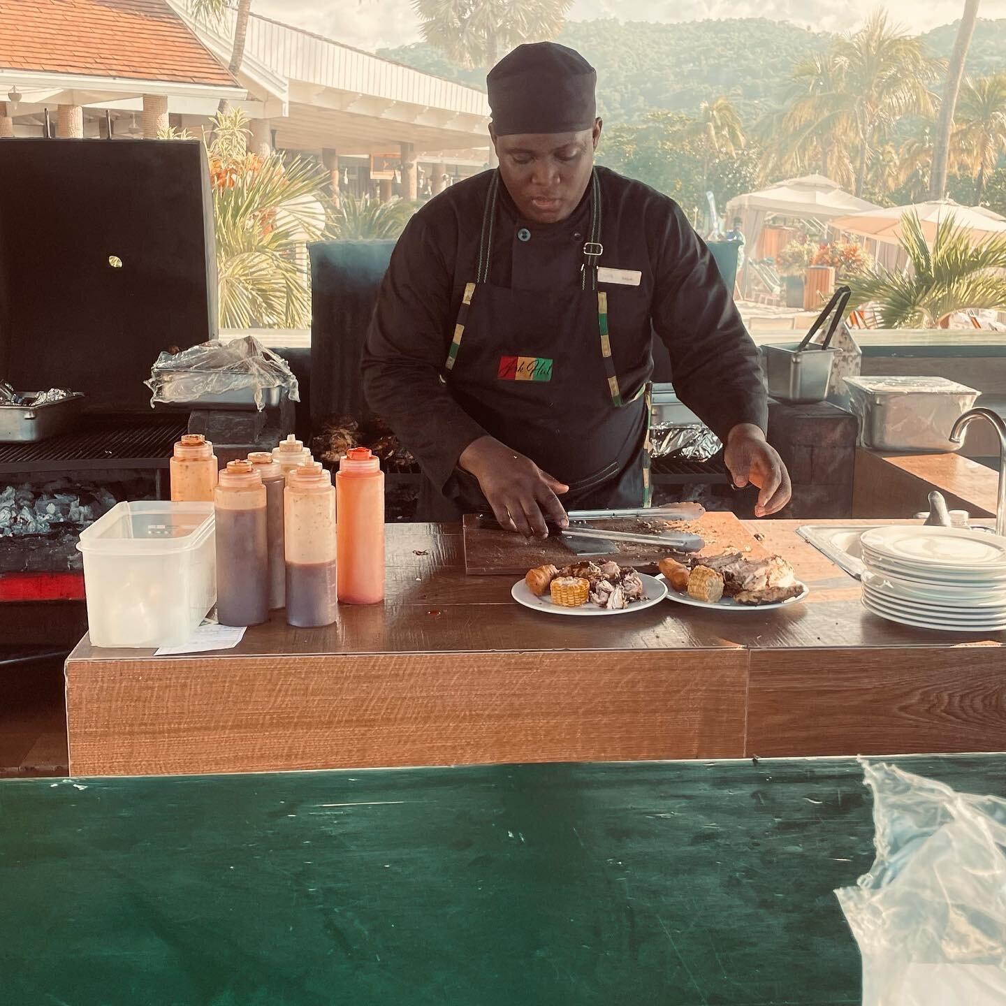 Missing Jamaica 🇯🇲 and it infamous Jerk chicken &amp; Pork. Added some photos on my personal website. Take look and comment, share, like. 
.
.
.
.
.
#JerkHut #Jamaica #Food #CaribeanIsland #ochoriosjamaica