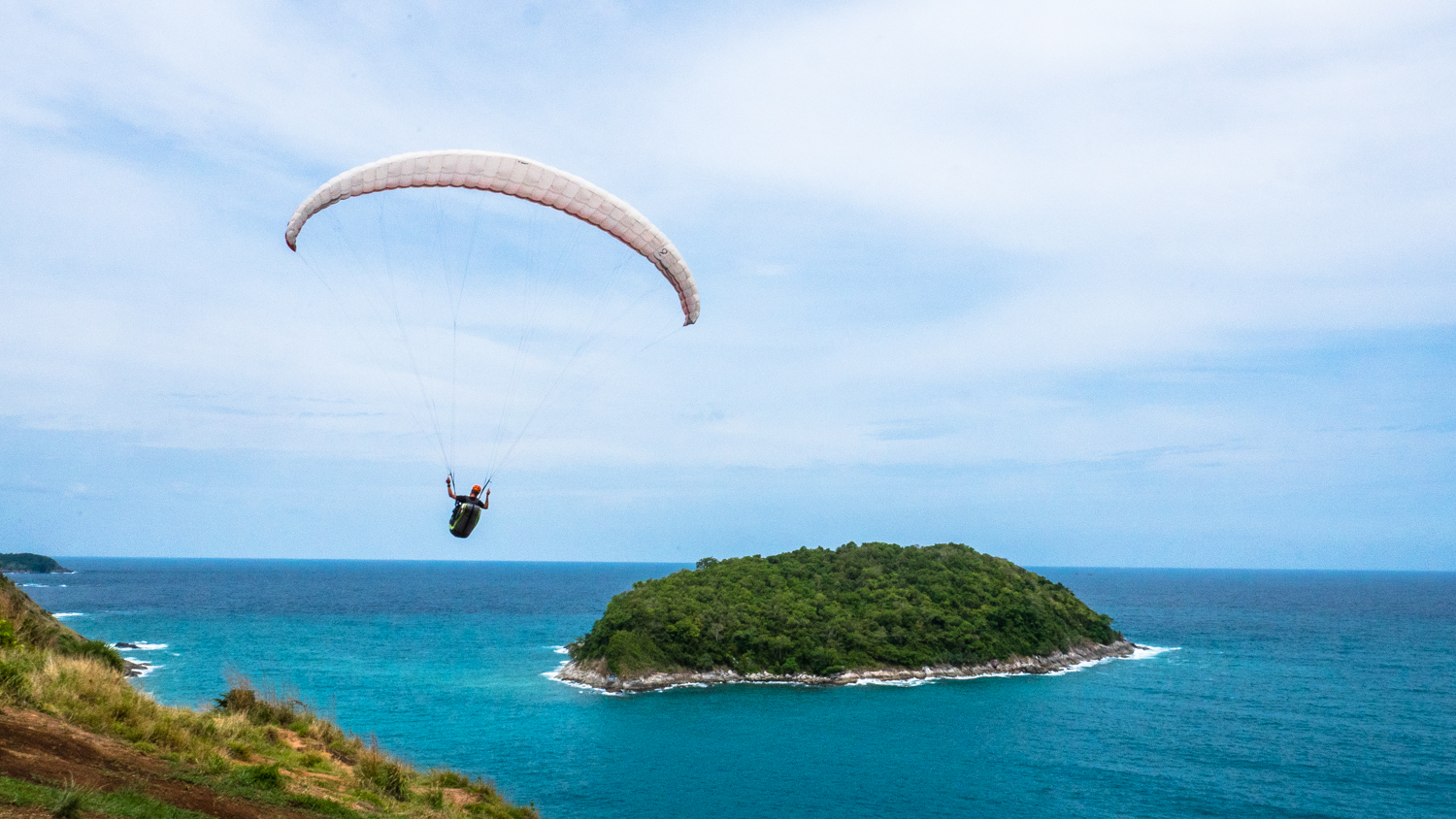 One Sky team member Cody Tuttle soaring off the coast of Thailand. Photo: Cherise Tuttle