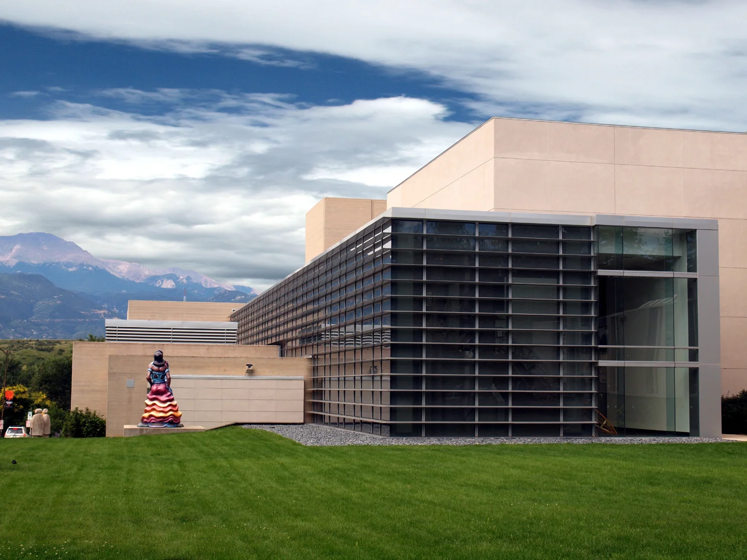 Colorado Springs Fine Arts Center, Tryba Architects (prior to establishing Janco Designs) Photo: Janco Designs
