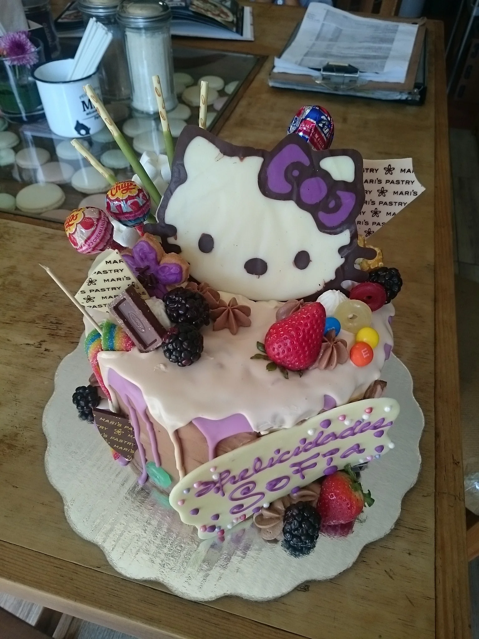 Kitty's Dripcake