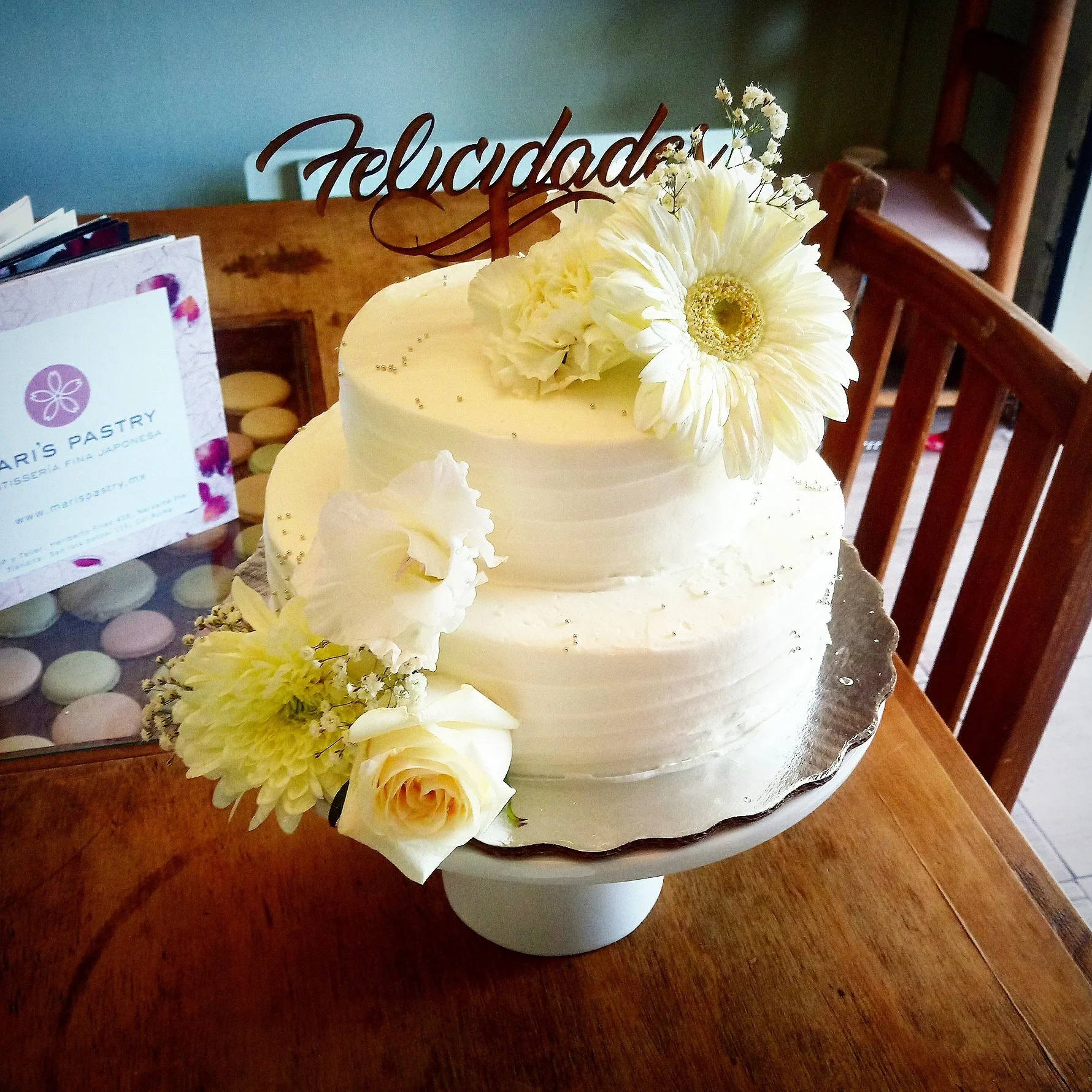 classic layerd white cake