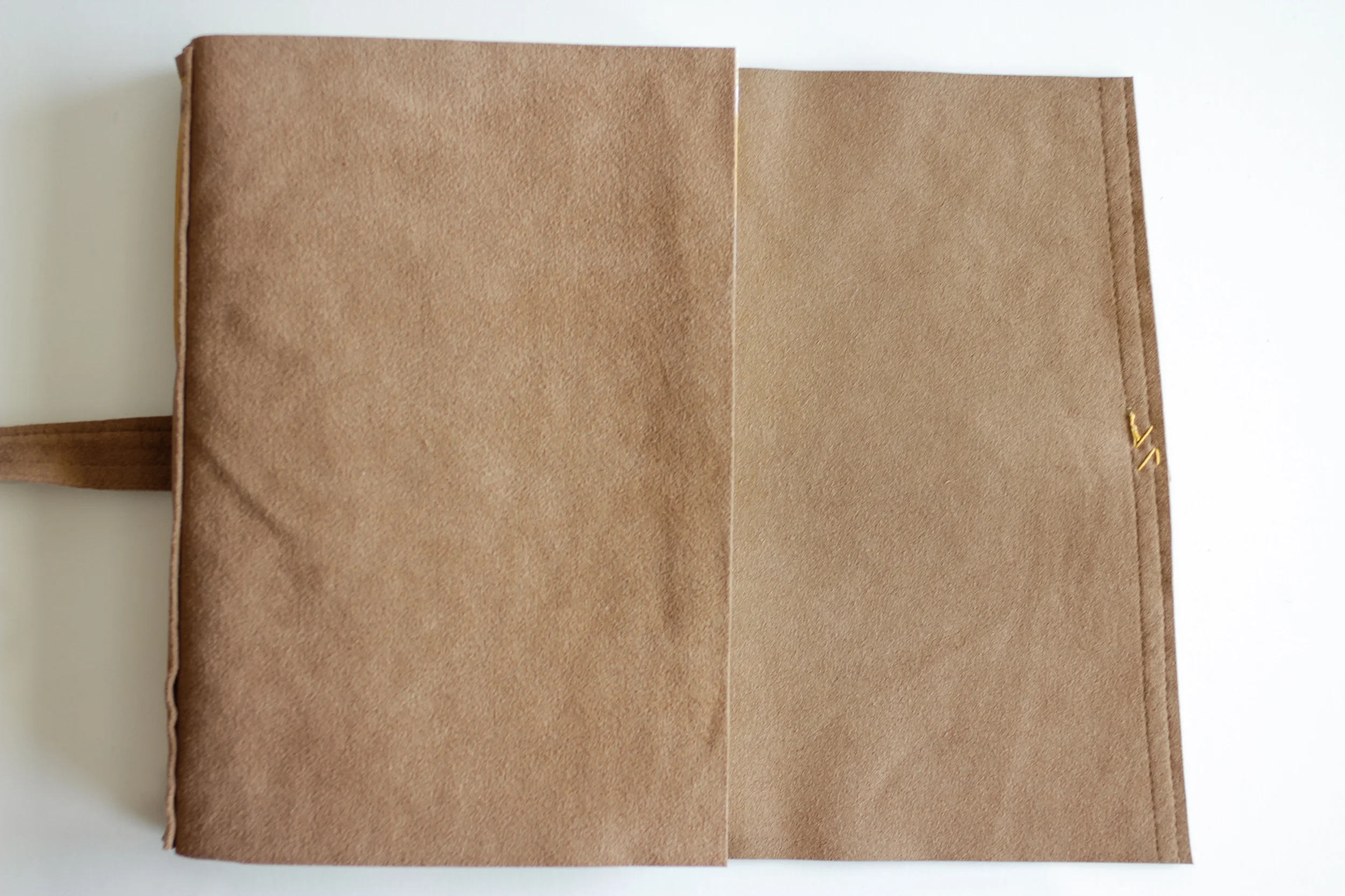 Leather Longstitch Watercolor Journal-11.jpg